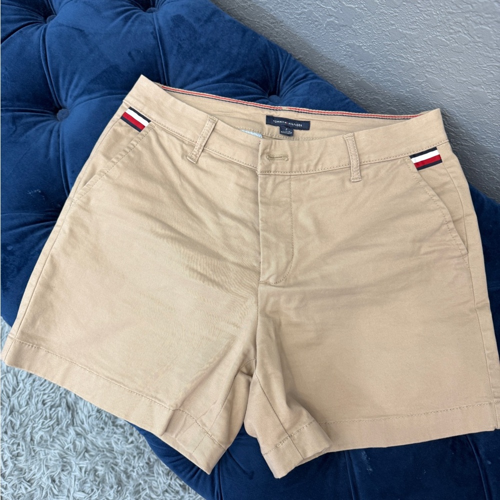 Tommy Hilfiger Women's Tan Shorts